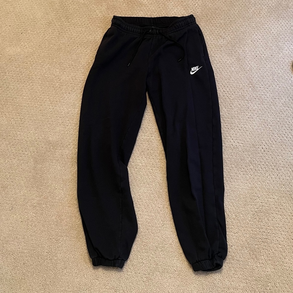 Nike Sweatpants